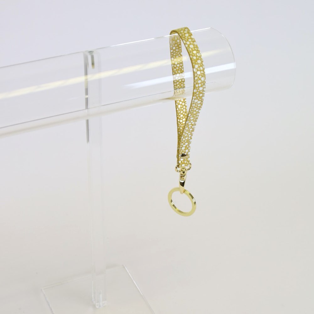 Sleutelhanger S van geel suède 2